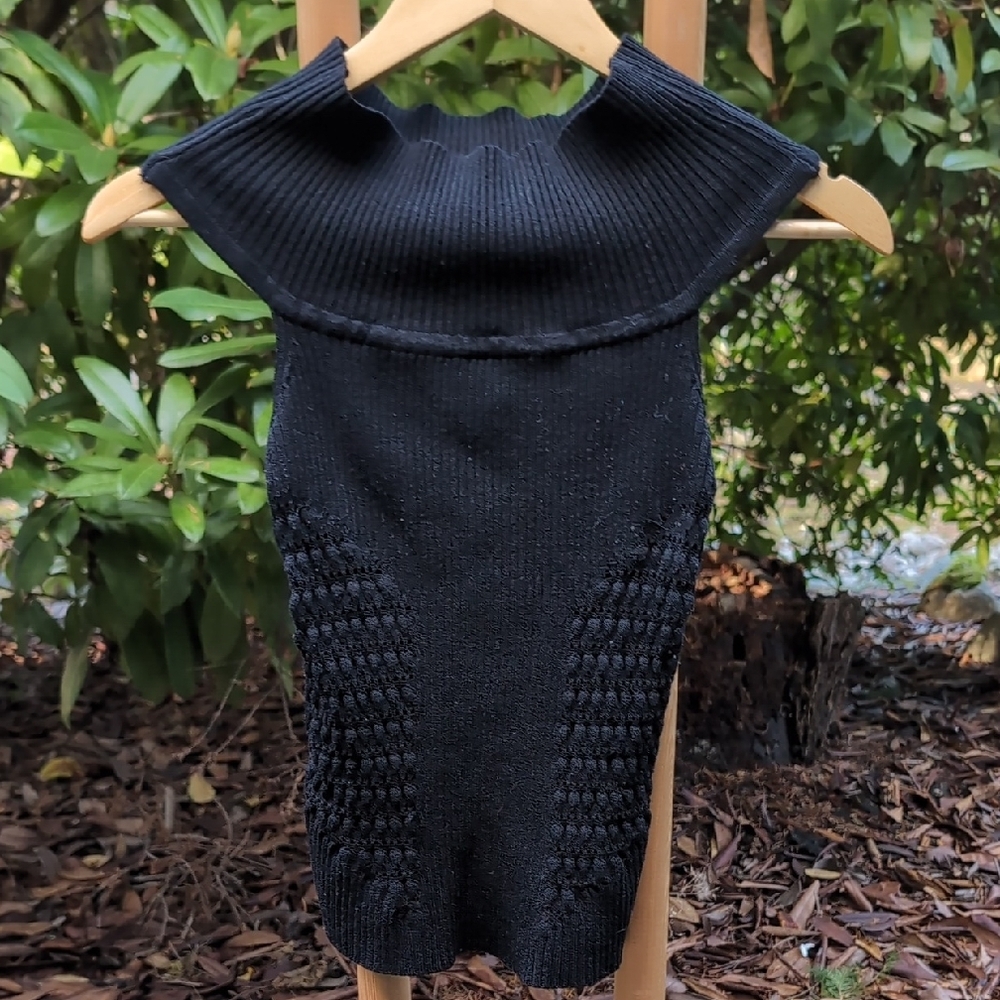 Vintage Y2K Perforated Cold Off The Shoulder Tank Top